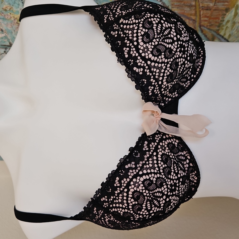 38D Bra Bundle Xhilaration Butterfly Gilligan Black Lace Holiday Red and Gold - Picture 5 of 9